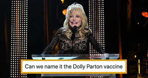 featured-dolly-parton-1605706329846.jpg