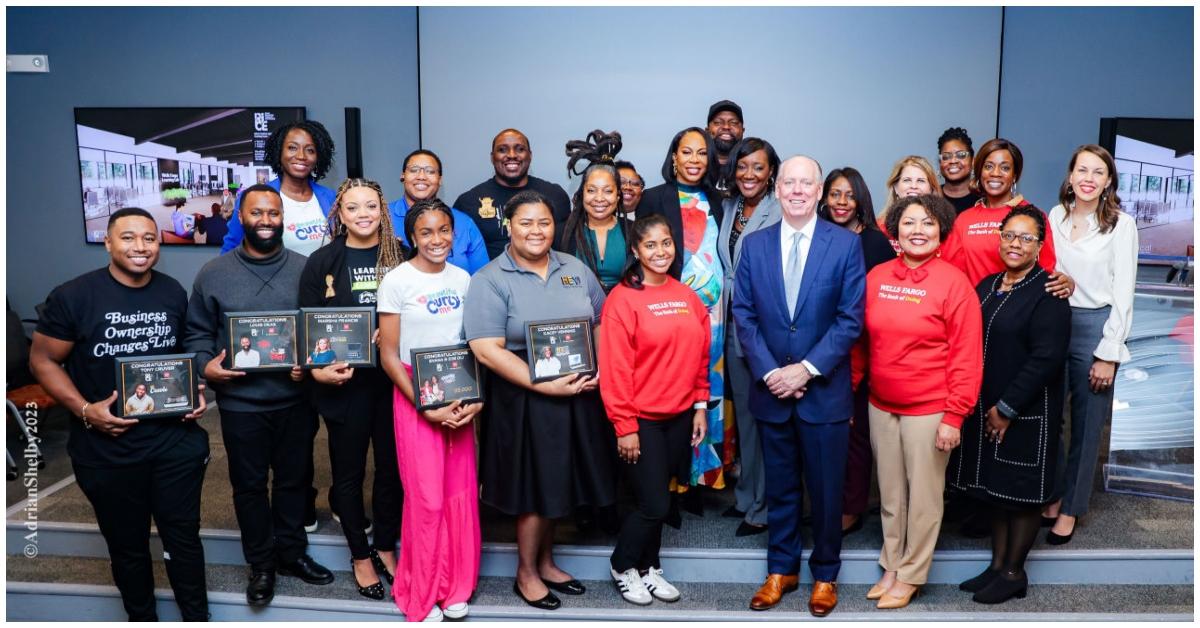 Sanya Richards-Ross joined Wells Fargo – The Bank of Doing and the Russell Innovation Center for Entrepreneurs at a pop-up market to help Black entrepreneurs in Atlanta kick off the holiday season.   