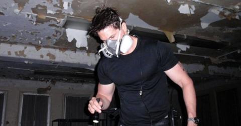why does zak from ghost adventures wear a mask