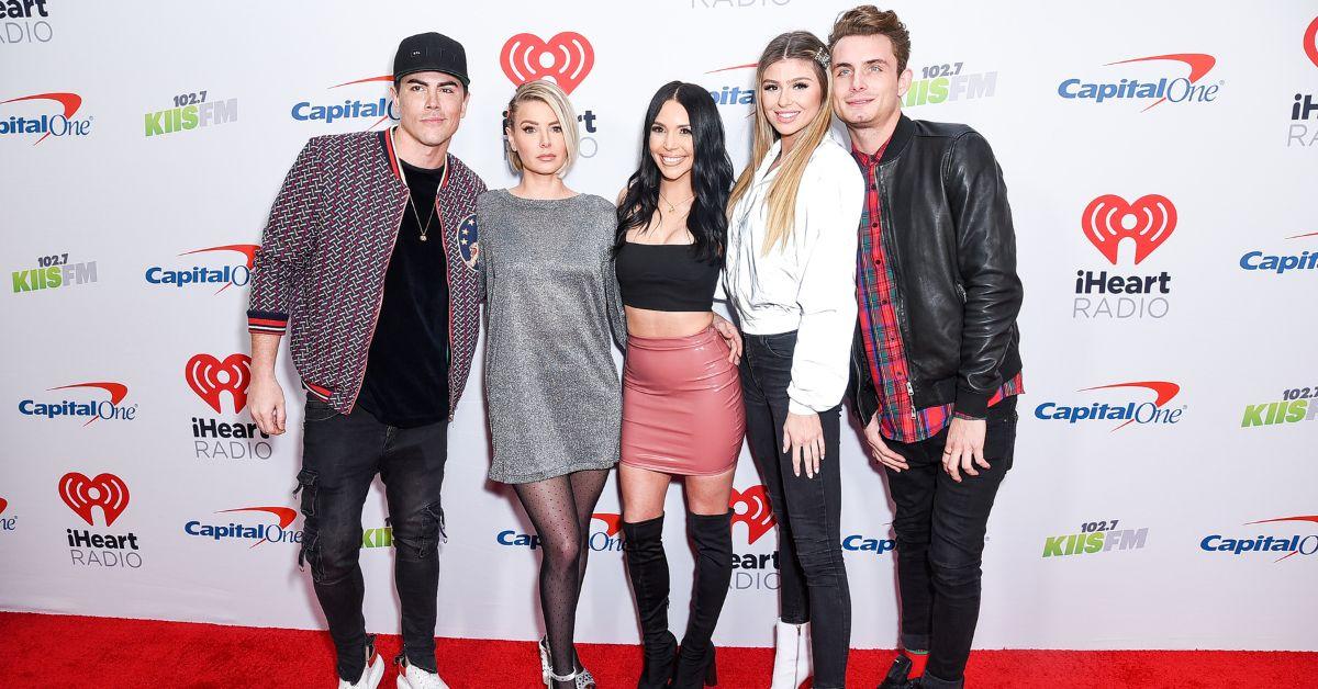 Tom Sandoval, Ariana Maddix, Scheana Shay, Raquel Leviss, and James Kennedy pose for photo on the red carpet