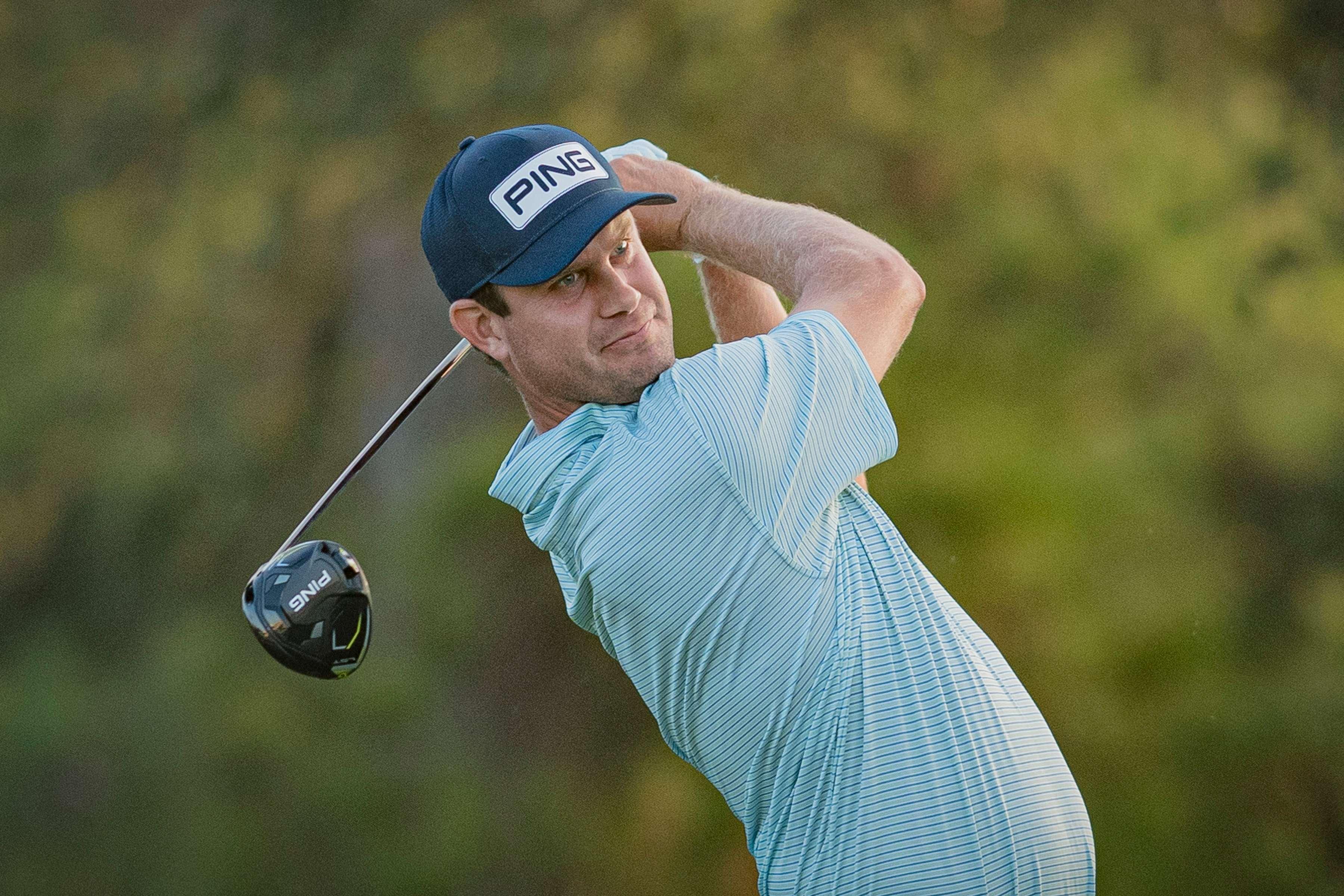 harris-english-playing-golf