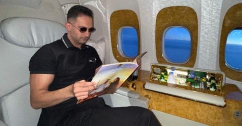 “I Built a Top 100 App With Zero Coding Skills”: Sina Sinry’s Million-Dollar Rise