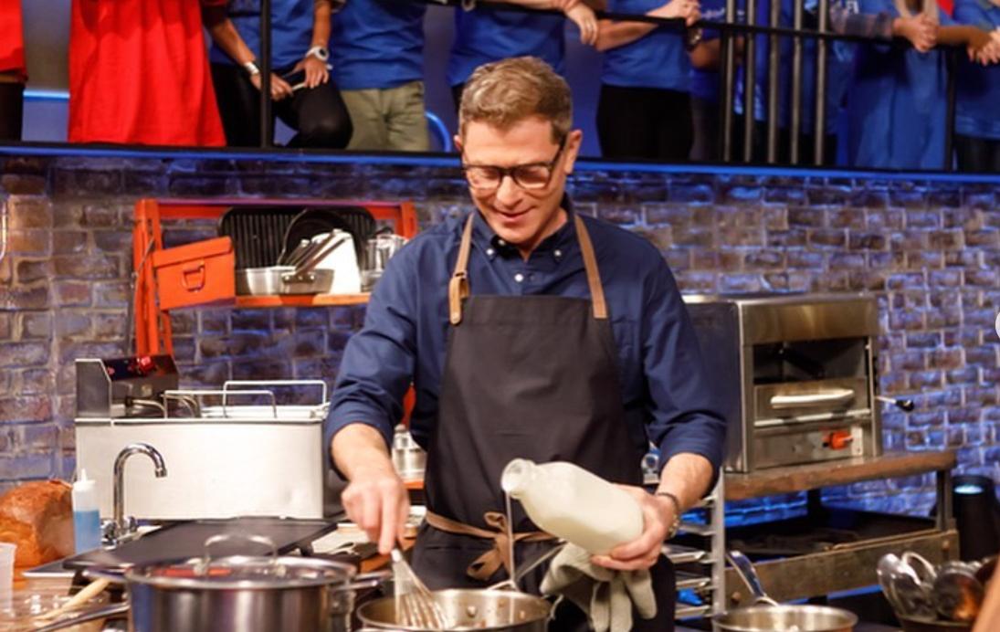 Does Bobby Flay Wear Hearing Aids? Viewers Have Questions