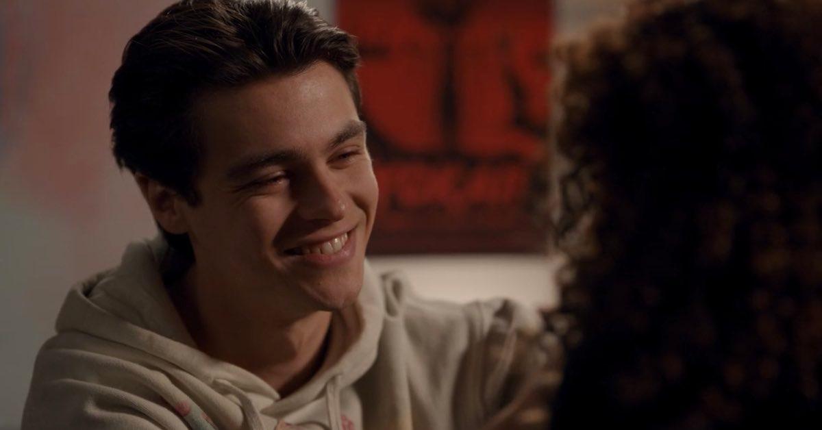 Do Ginny and Marcus Break up in ‘Ginny & Georgia’? (EXCLUSIVE) - Does Marcus Know Ginny Is Pregnant? Their Relationship Under Fire