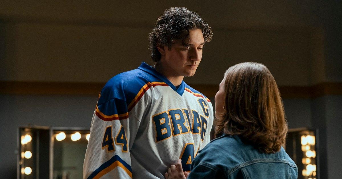 Garrett in his hockey uniform on 'Off Campus'.