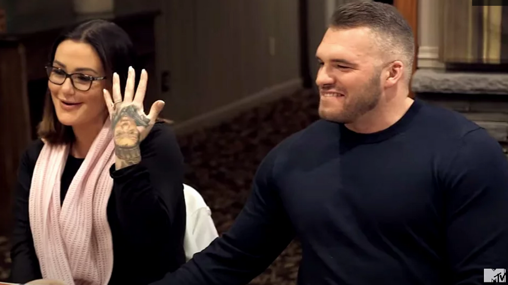 Here's the 411 on Reality TV Star JWoww's Fiancé Zack Carpinello
