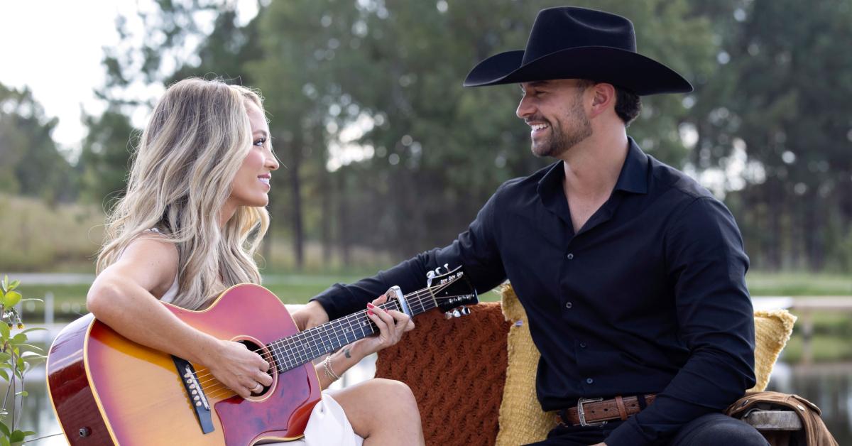 Jordyn Mallory sings and plays guitar for Farmer Matt during Season 3 of 'Farmer Wants a Wife.'