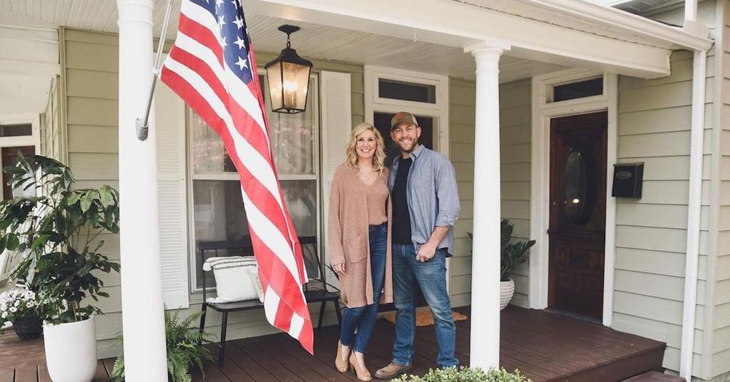 Do They (the Homeowners) Get to Keep the Furniture on 'Fixer to Fabulous'?