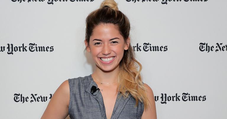 Is Molly Yeh Pregnant On Spring Baking Championship Fans Think So   Is Molly Yeh Pregnant 1651501141917 