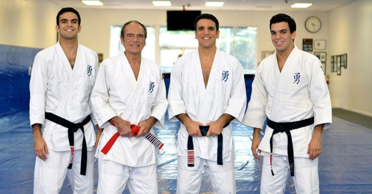 Gisele Bündchen's boyfriend, Joaquim with his father and brothers at Valente Brothers Academy. 