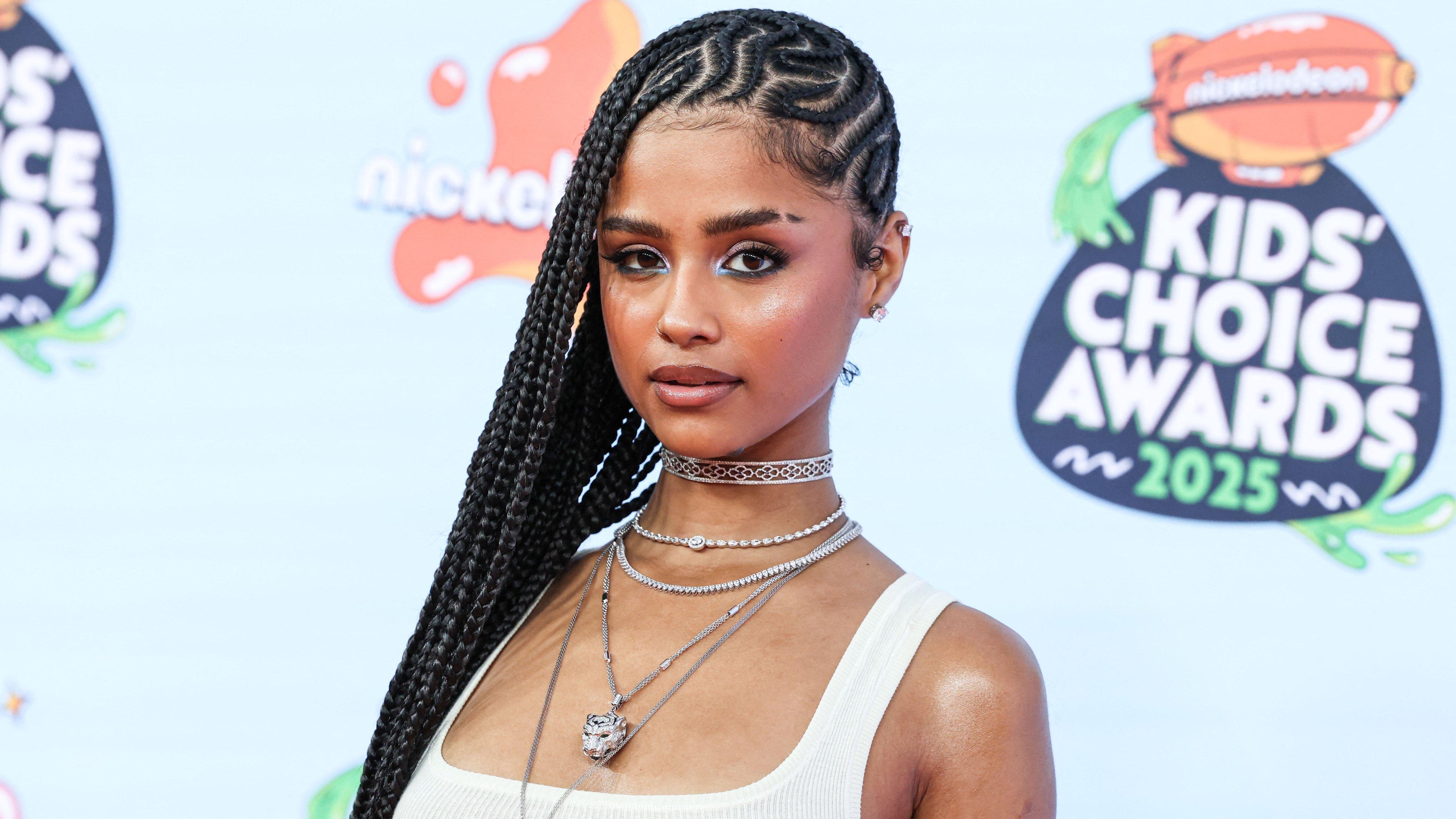 Tyla Shocks Fans By Being Carried out of a Venue in Brazil