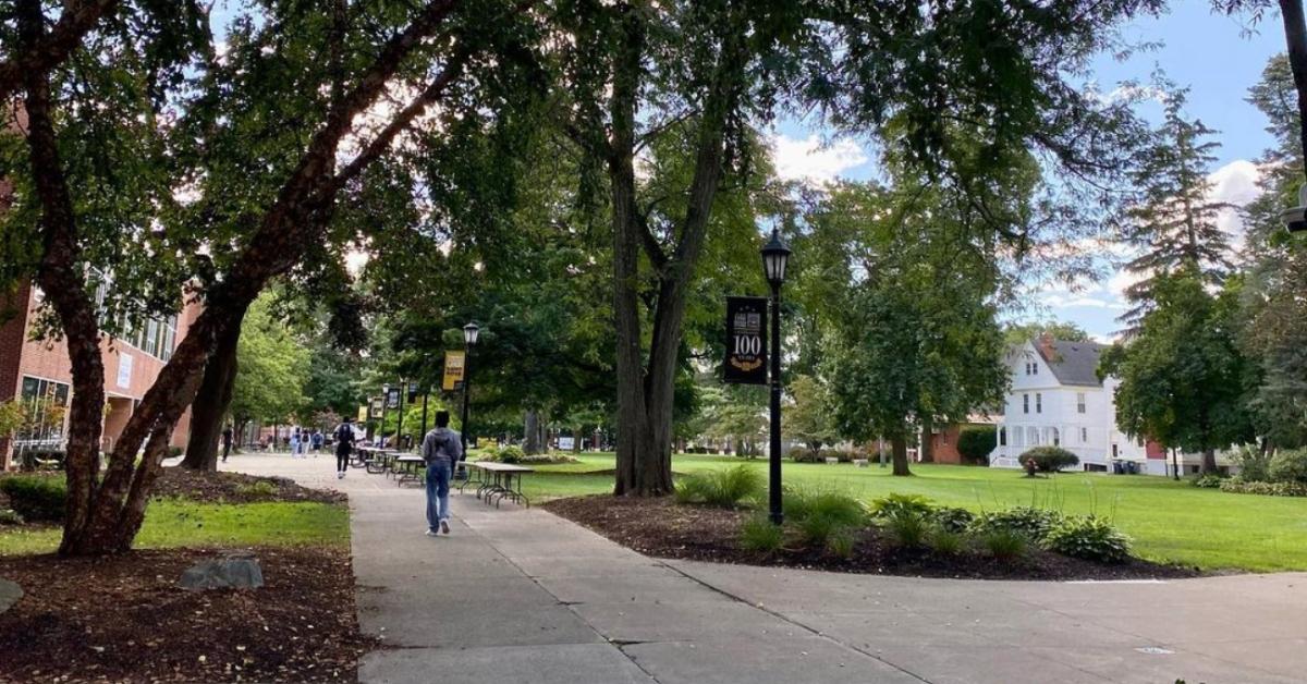 Students walking on The College of Saint Rose campus