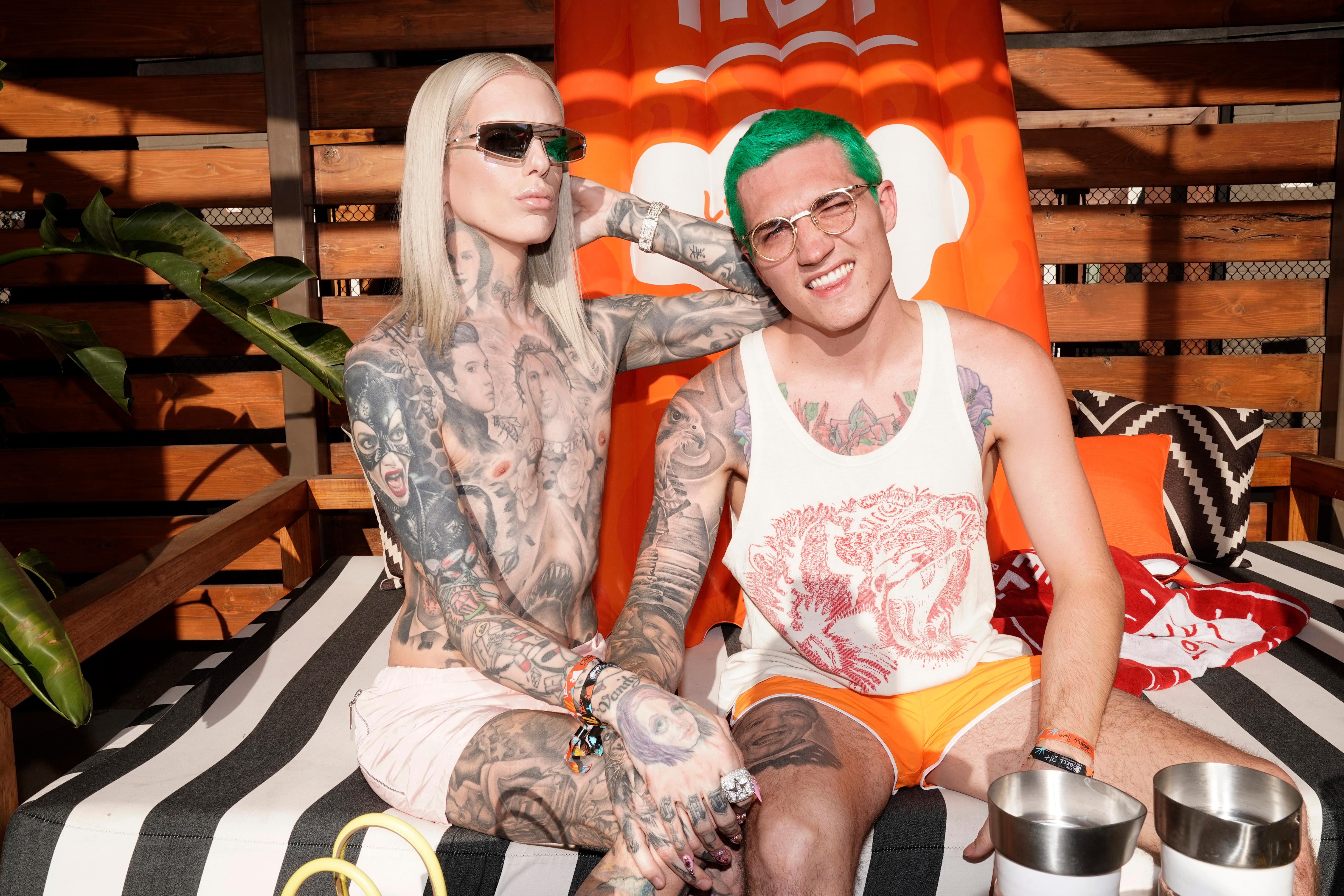 did-jeffree-star-and-nathan-schwandt-break-up-why-fans-are-worried