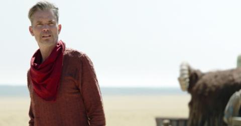 Cobb Vanth (Timothy Olyphant)