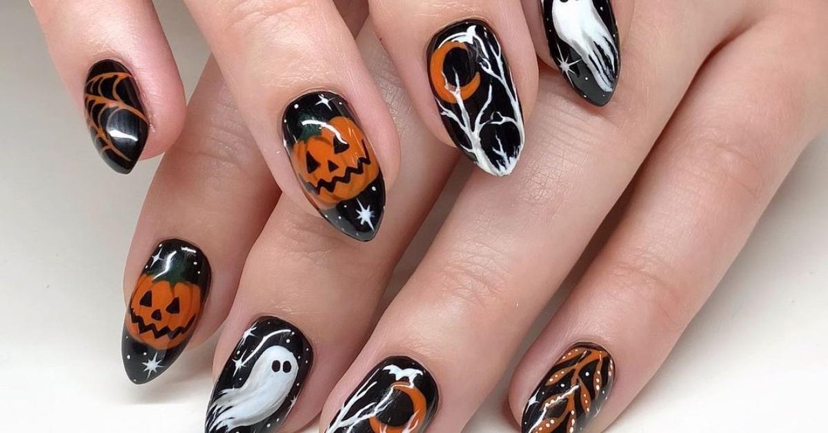 halloween nail art