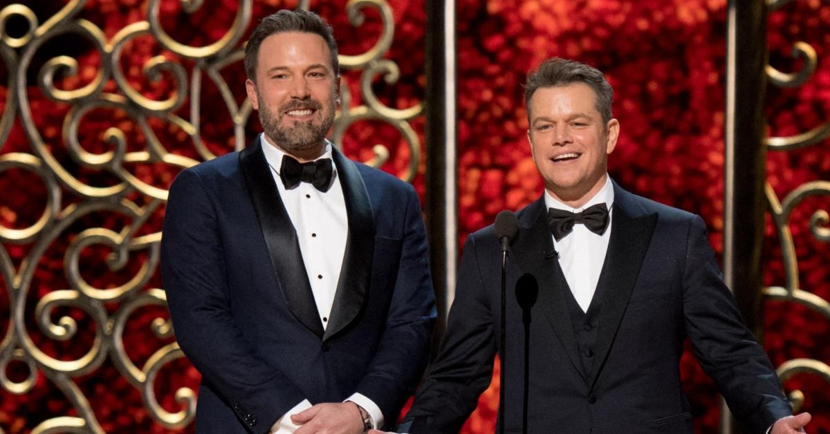 (l-r): Ben Affleck and Matt Damon at the 2017 Oscars