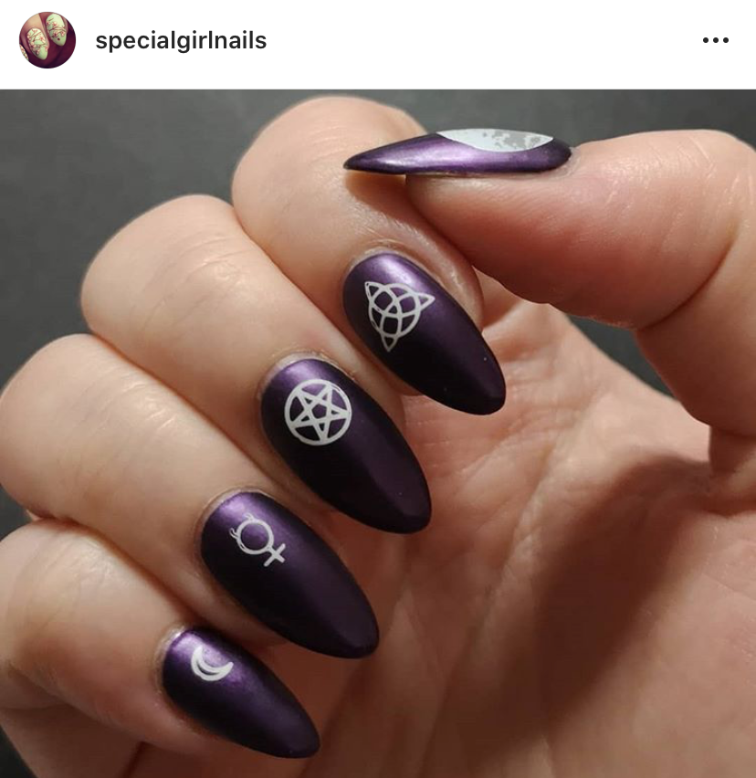 halloween nail art