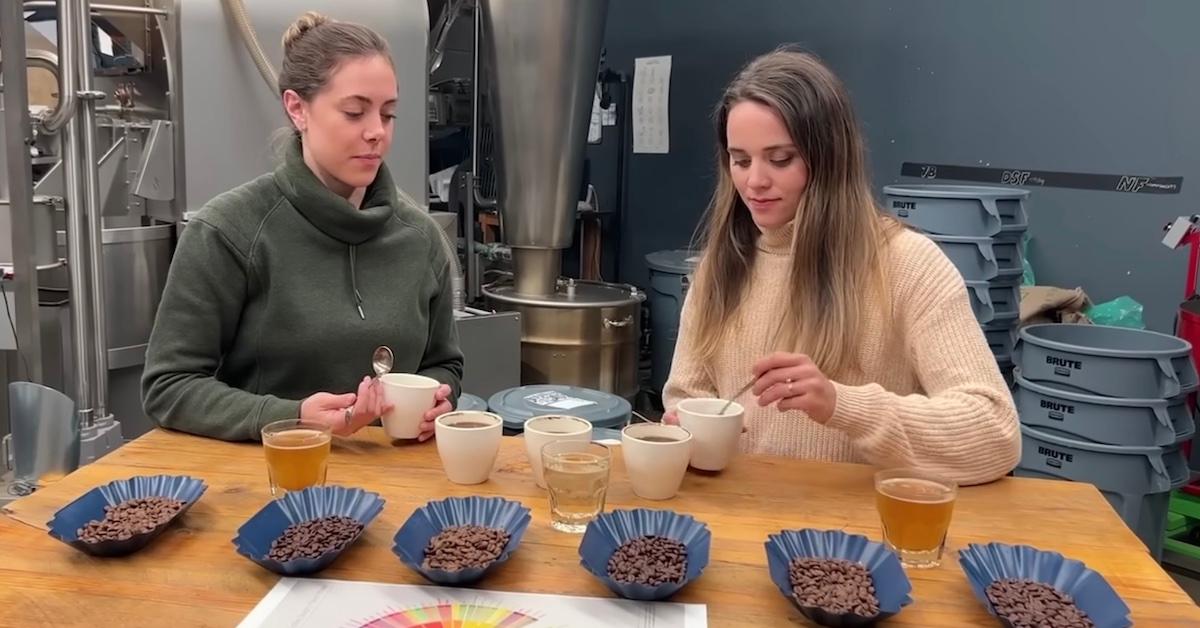 Jinger Duggar blending coffee