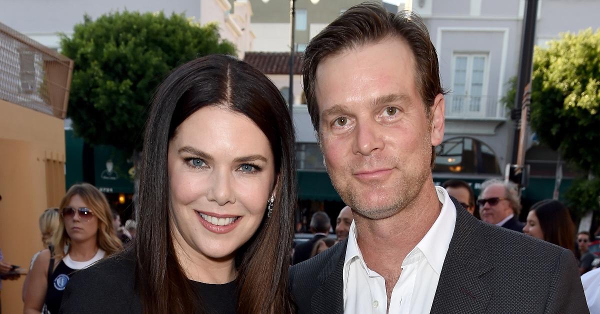 Why Did Lauren Graham and Peter Krause Break Up? What We Know