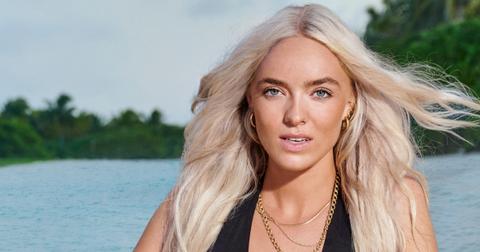 Elys Hutchinson poses for her official 'Perfect Match' Season 2 portrait.