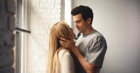 Is JFK Jr. Alive and Playing a Pilot on Love Story?