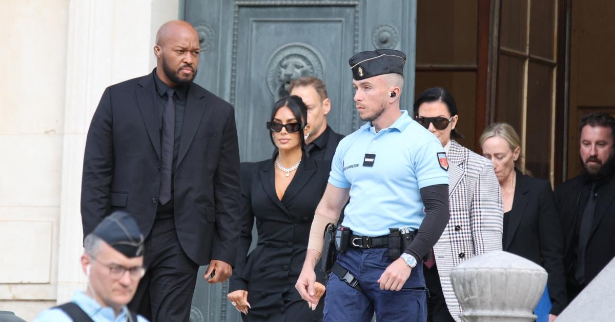 Kim Kardashian walking in Paris