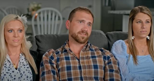 ‘You, Me & My Ex’ stars Chelsea, Matt, and Kenzie sit on a couch in their home