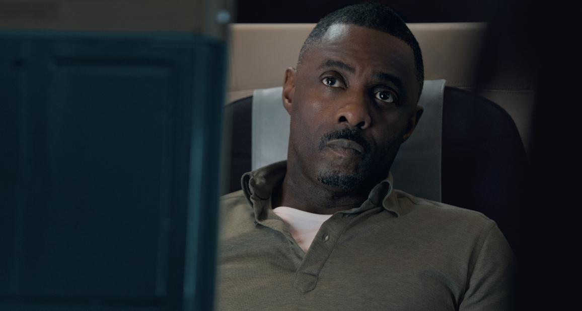 Idris Elba appears as Sam Nelson in 'Hijack'