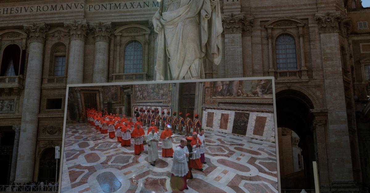 Cardinals start the conclave.