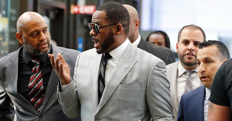 All of the Songs That R. Kelly Wrote and Produced for Others