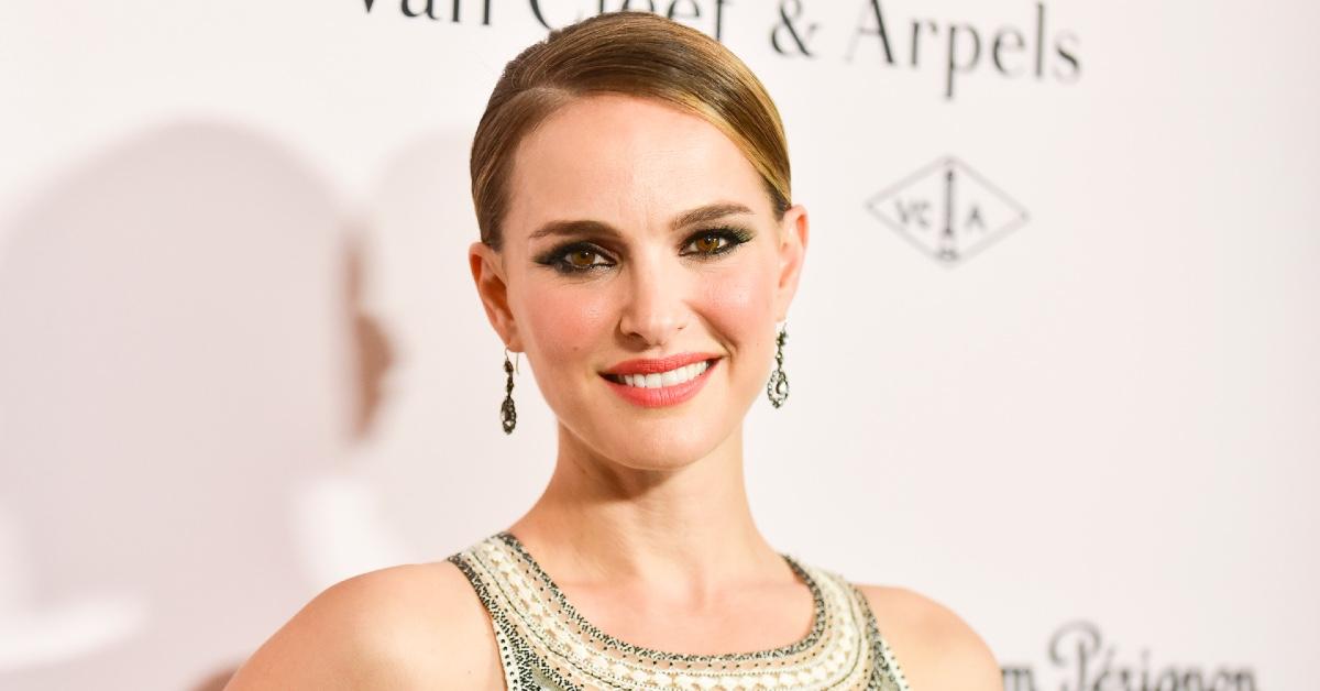 Natalie Portman S Dating History Is Filled With Renowned Performers   Natalie Portman Dating History 1618416242616 