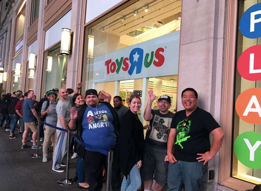 Is Toys "R" Us Reopening? New Owners Help Toy Giant Get Running Again