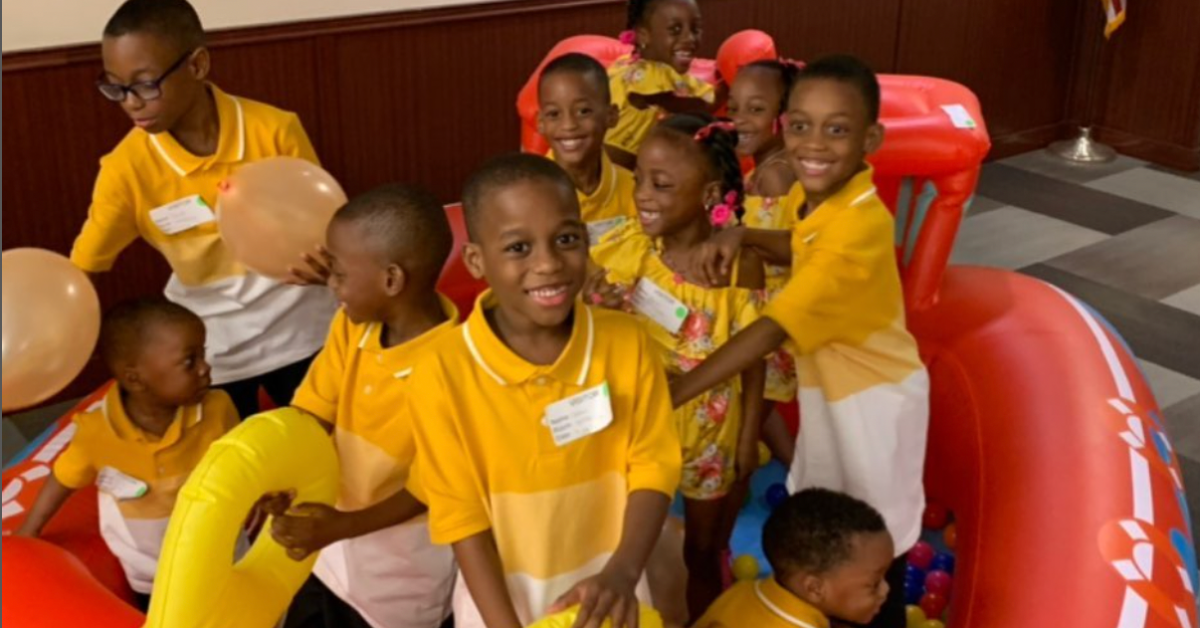 Here’s a Breakdown of the Family’s Ages From ‘Doubling Down With the