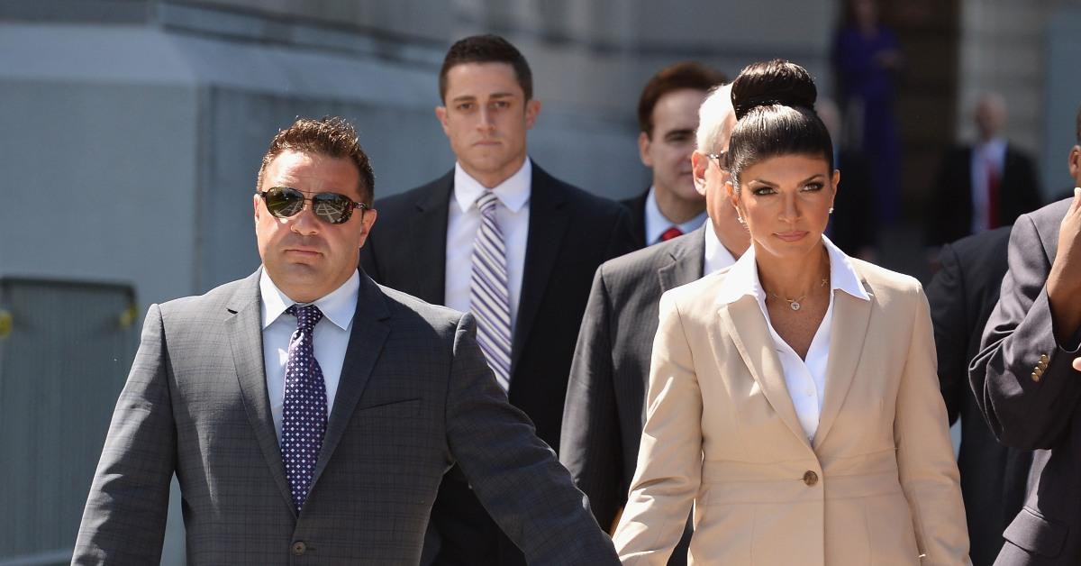 Joe Guidice and Teresa walking into the court house