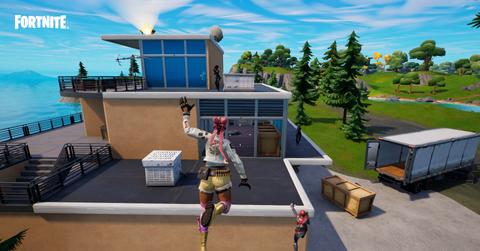 Mantling in 'Fortnite'