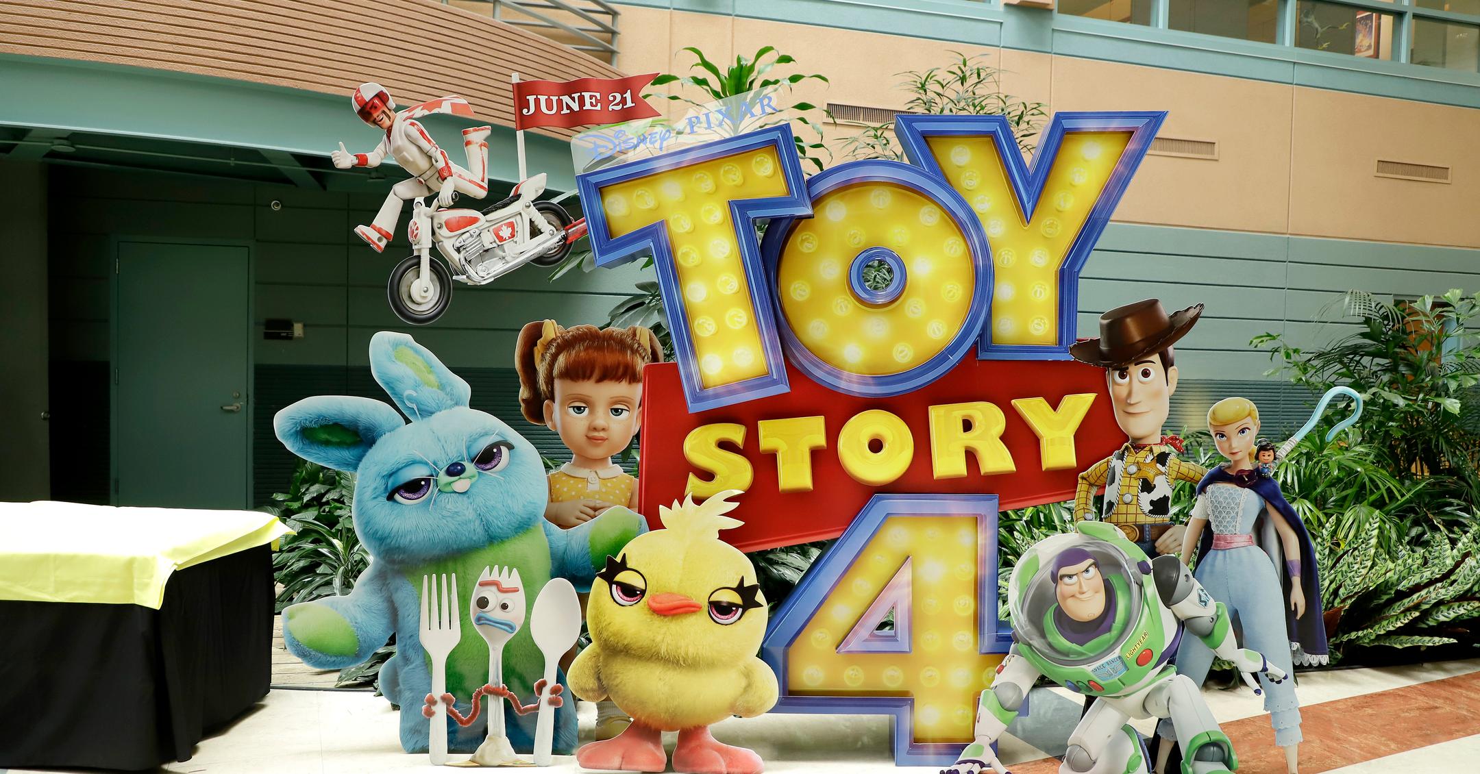 Is Woody From 'Toy Story 4' Bisexual? Theory Explained