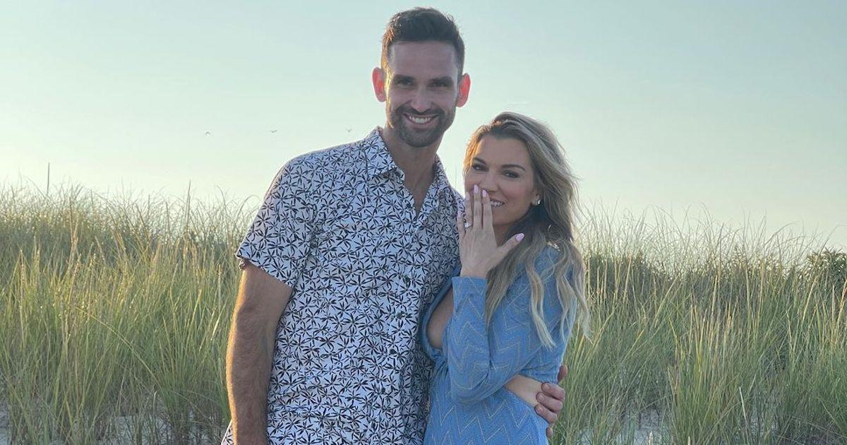 'Summer House' Stars Lindsay Hubbard And Carl Radke Are Engaged — See ...