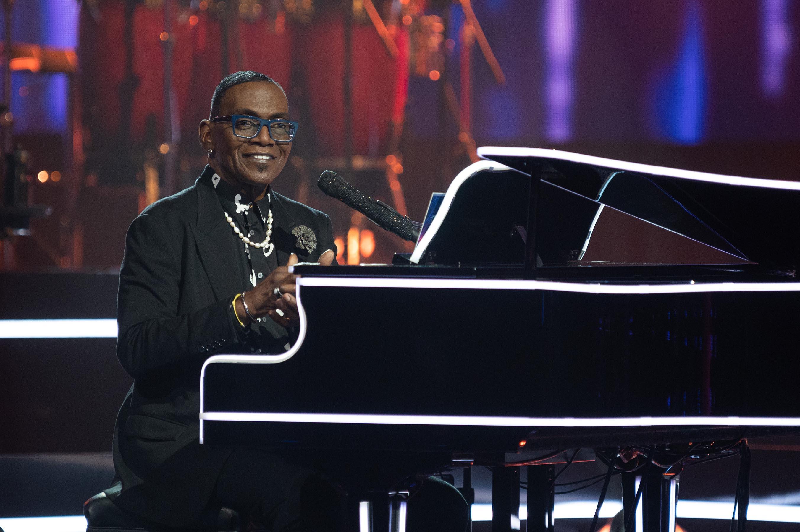 Who Is the Piano Player on 'Name That Tune'? Plus, Meet the Host!