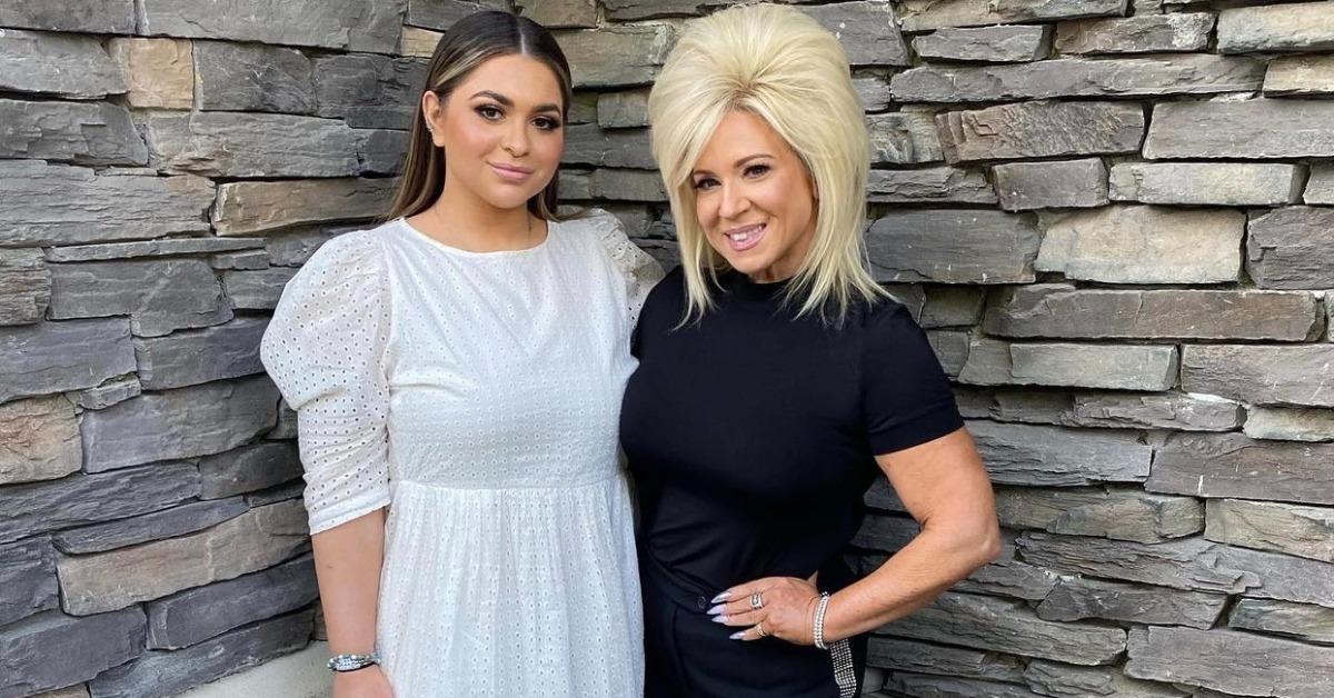 Victoria and Theresa Caputo