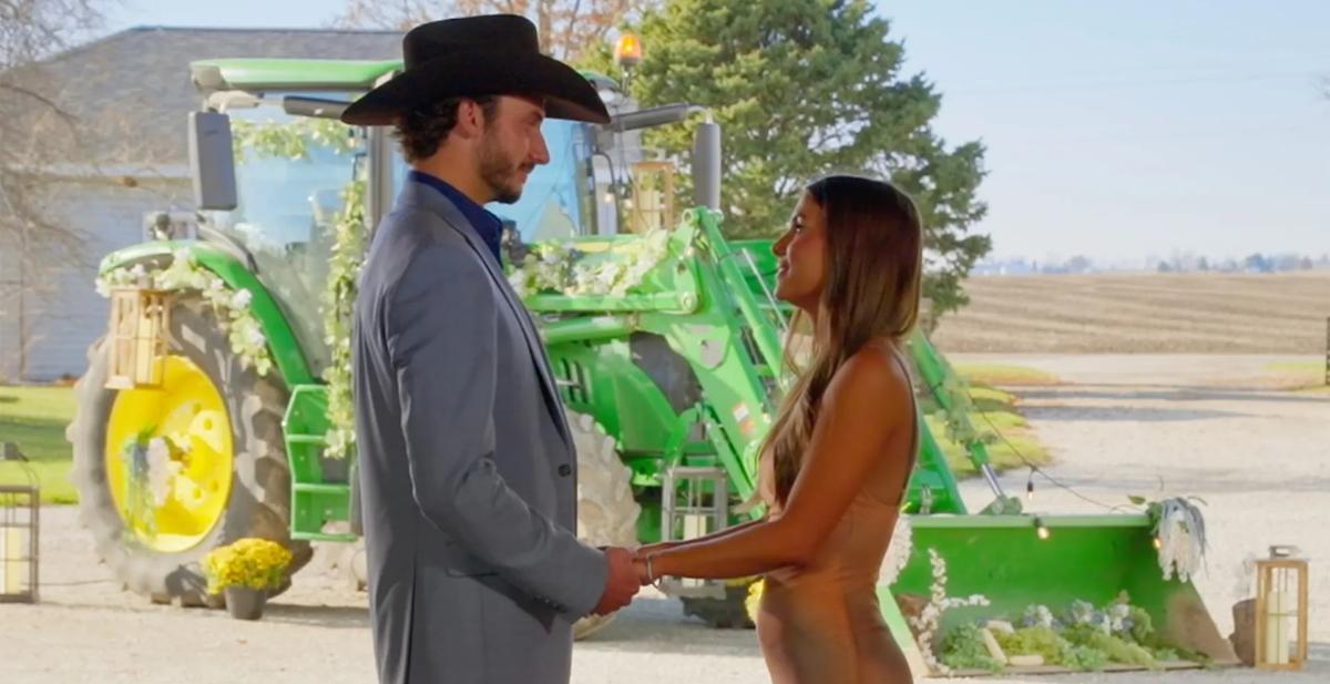 Braden chooses Casey in Farmer Wants a Wife.