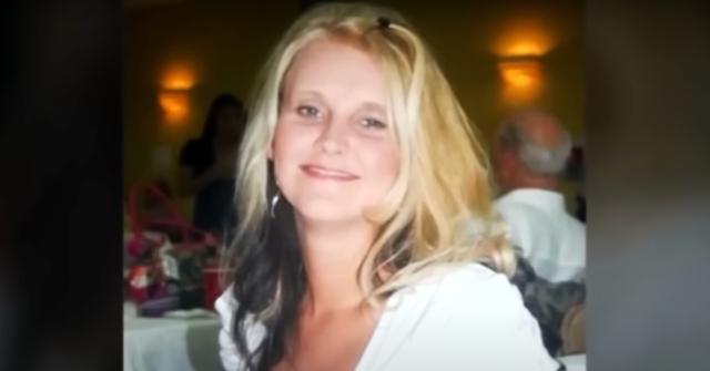 Crystal Rogers smiles in a photo taken before she disappeared