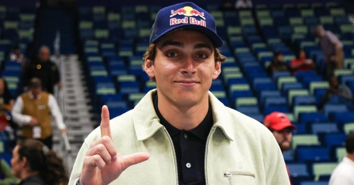 Mondo Duplantis wearing a Red Bull hat.