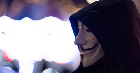 guy-fawkes-mask-1559767473202.jpg