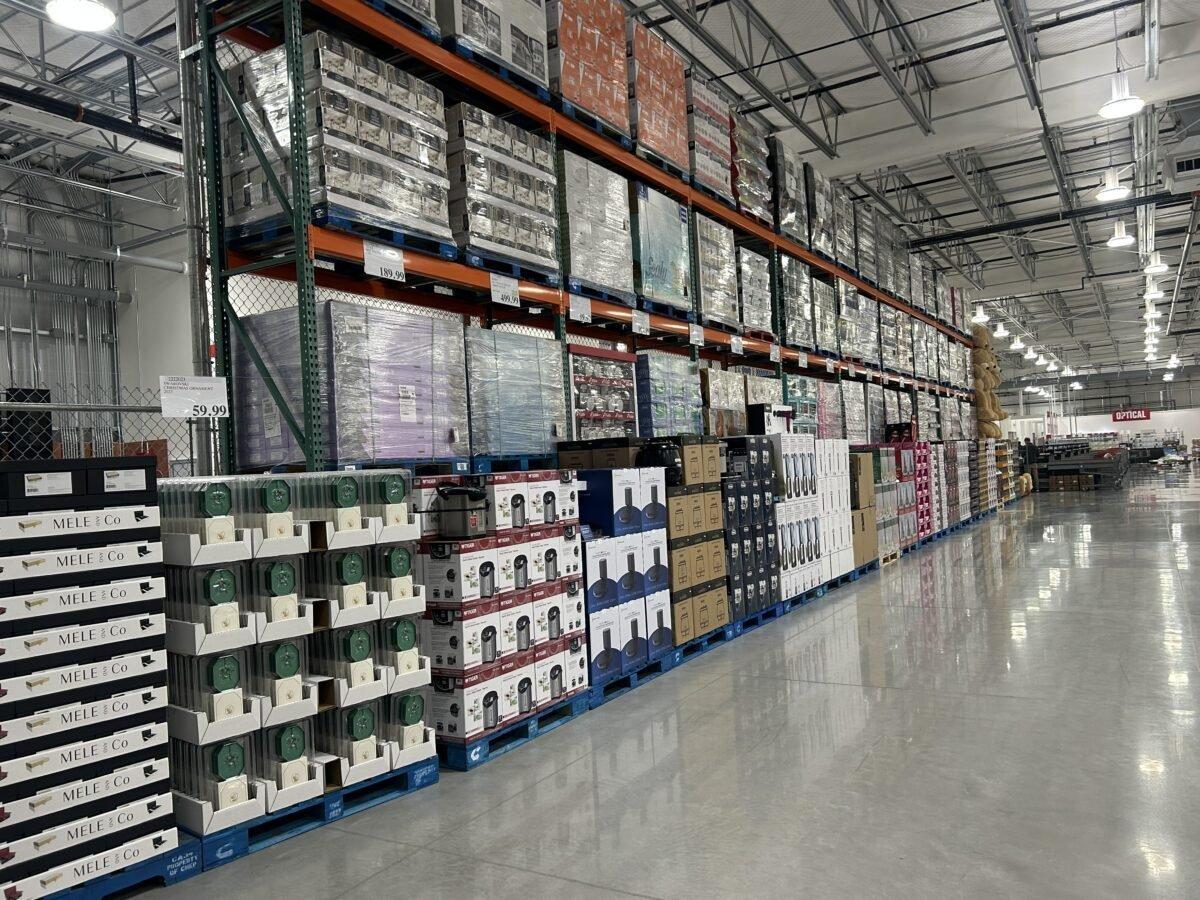 costco aisle