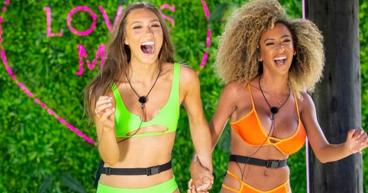 Alexandra Stewart and Caroline Viehweg wearing bikinis on 'Love Island'