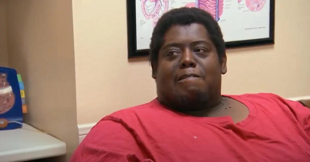 Ontreon sitting in Dr. Now's office on 'My 600-lb Life'.