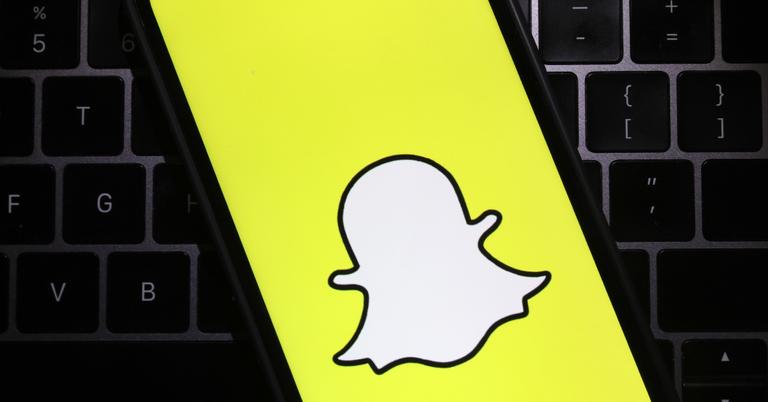 What Does The Green Dot Mean On Snapchat Details what-does-the-green-dot-mean-on-snapchat-details