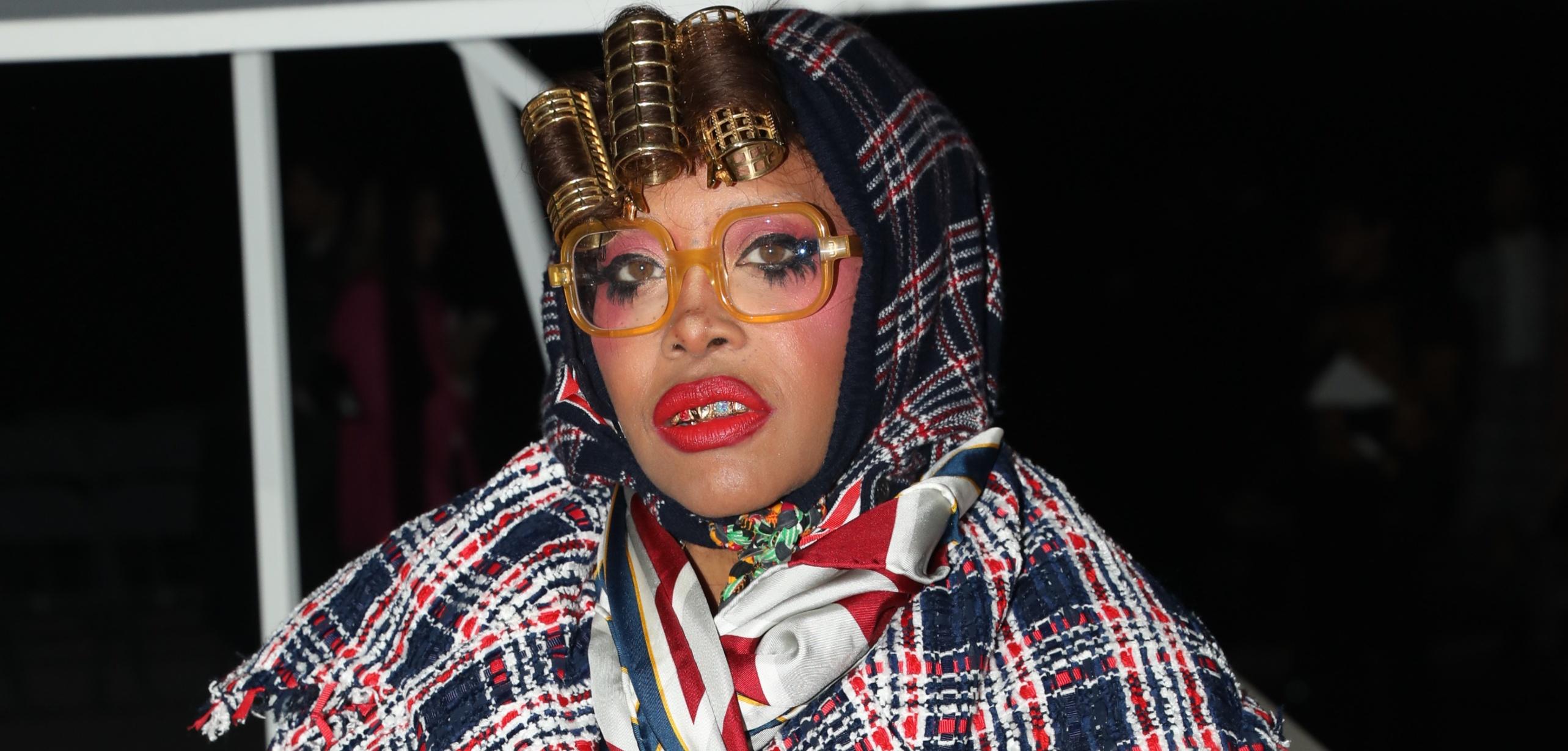 Erykah Badu attends the Thom Browne fashion show Feb. 14, 2023