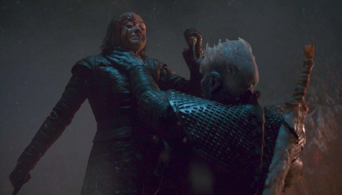 arya sneaks up night king