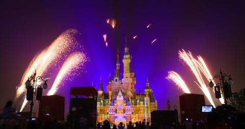 shanghai-disneyland-1588725132637.jpg